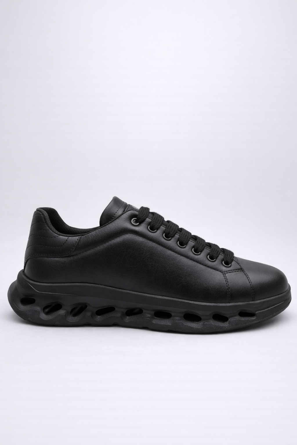 LVNT Aero Black Vegan Leather Runners